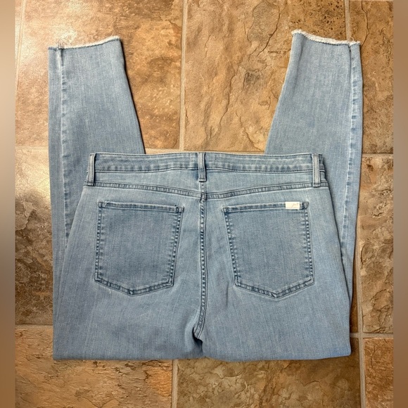 7 For All Mankind Light Blue Cropped Denim Skinnies -Sz 12- - Picture 4 of 6